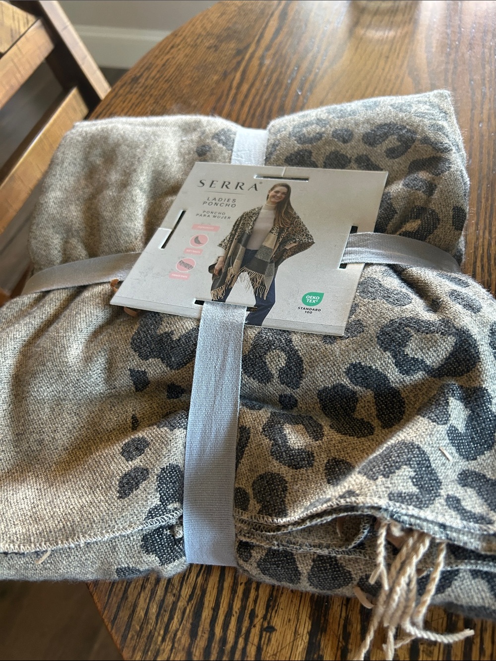 Serra Leopard-Pattern Ladies Poncho - Taupe & Black